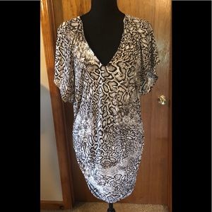 Carmen Marc Valvo Swimwear Coverup